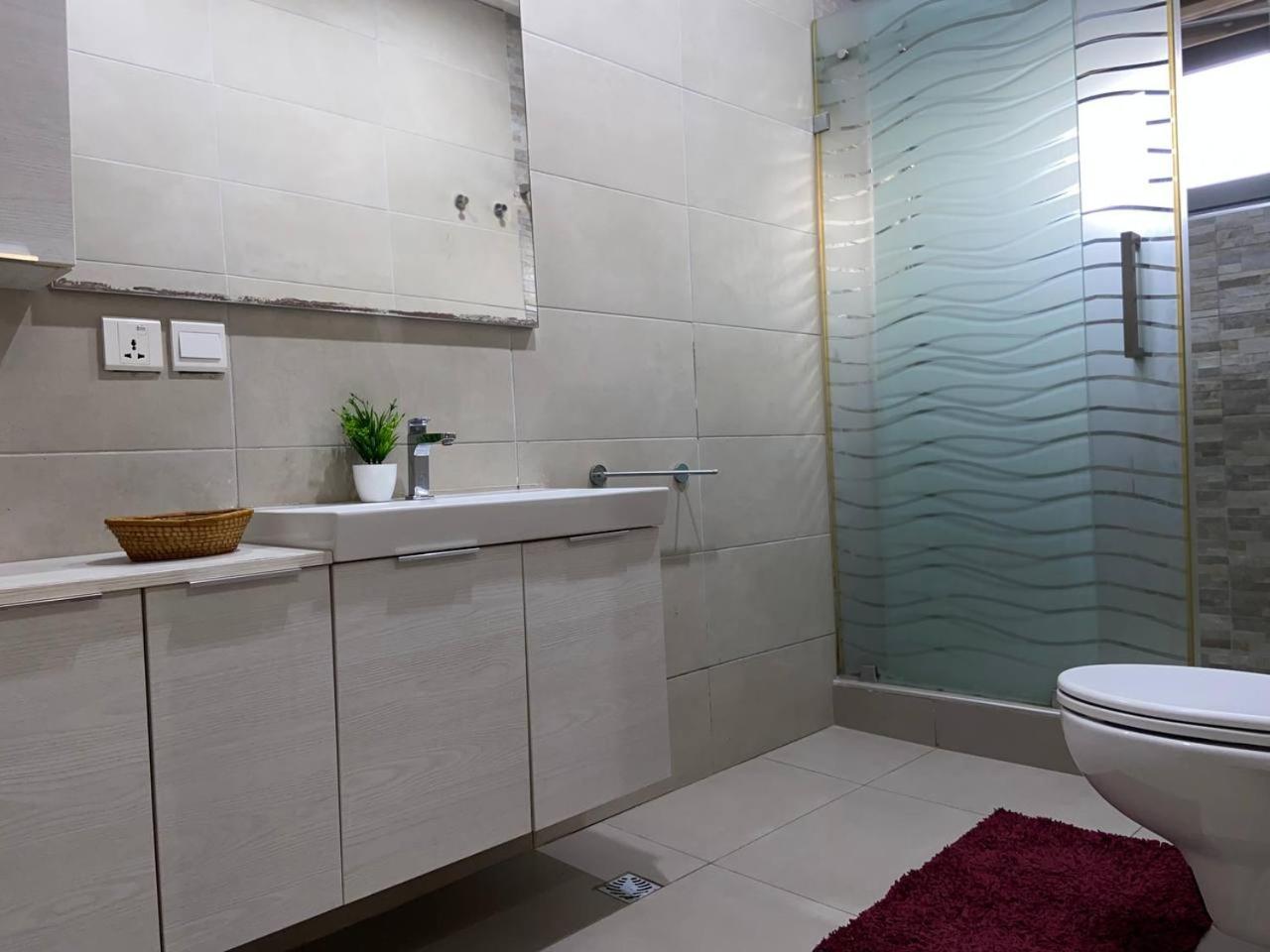 Queens View Apartment Accra Exteriér fotografie